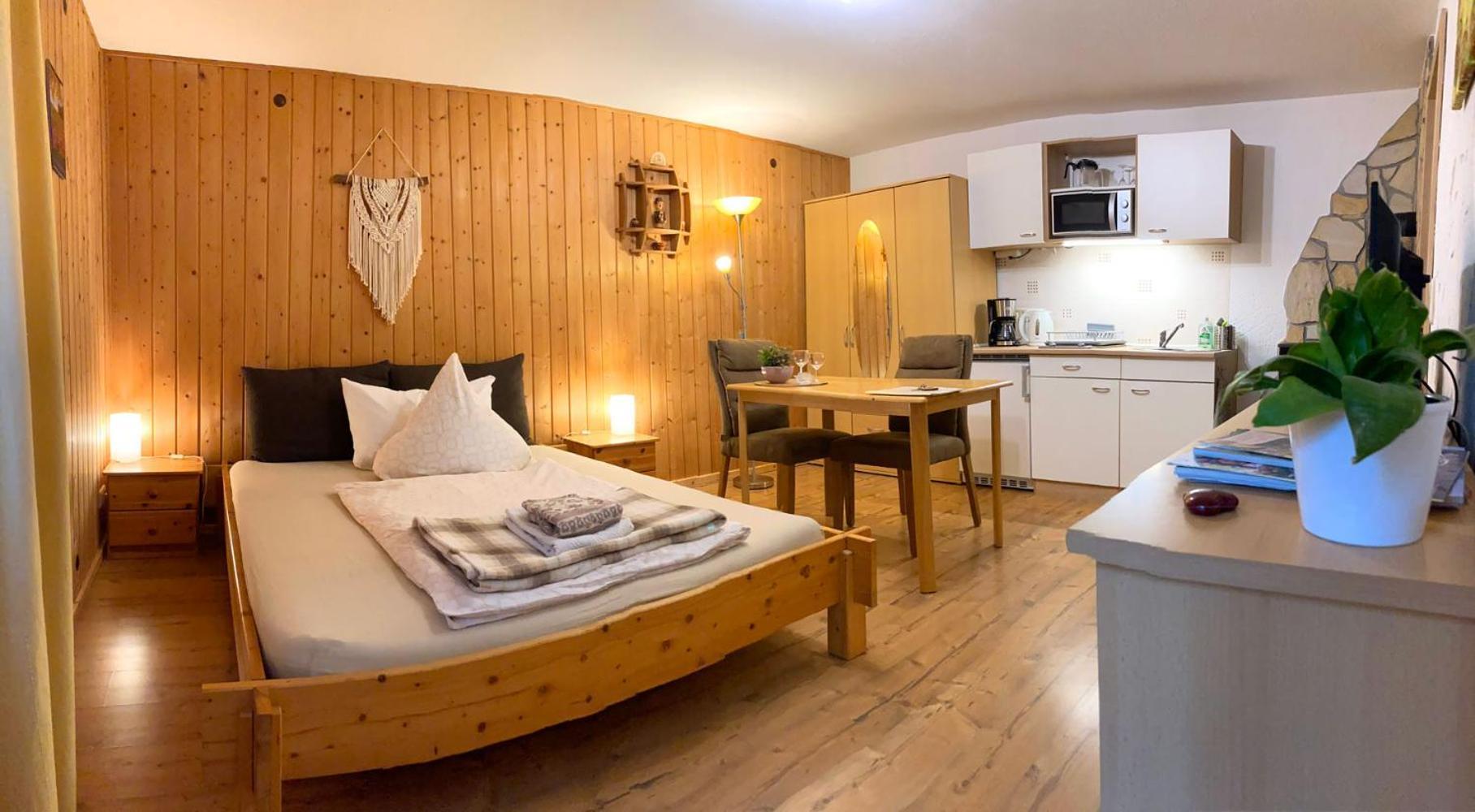Ferienzimmer Koenig Breitenbrunn/Erzgeb.