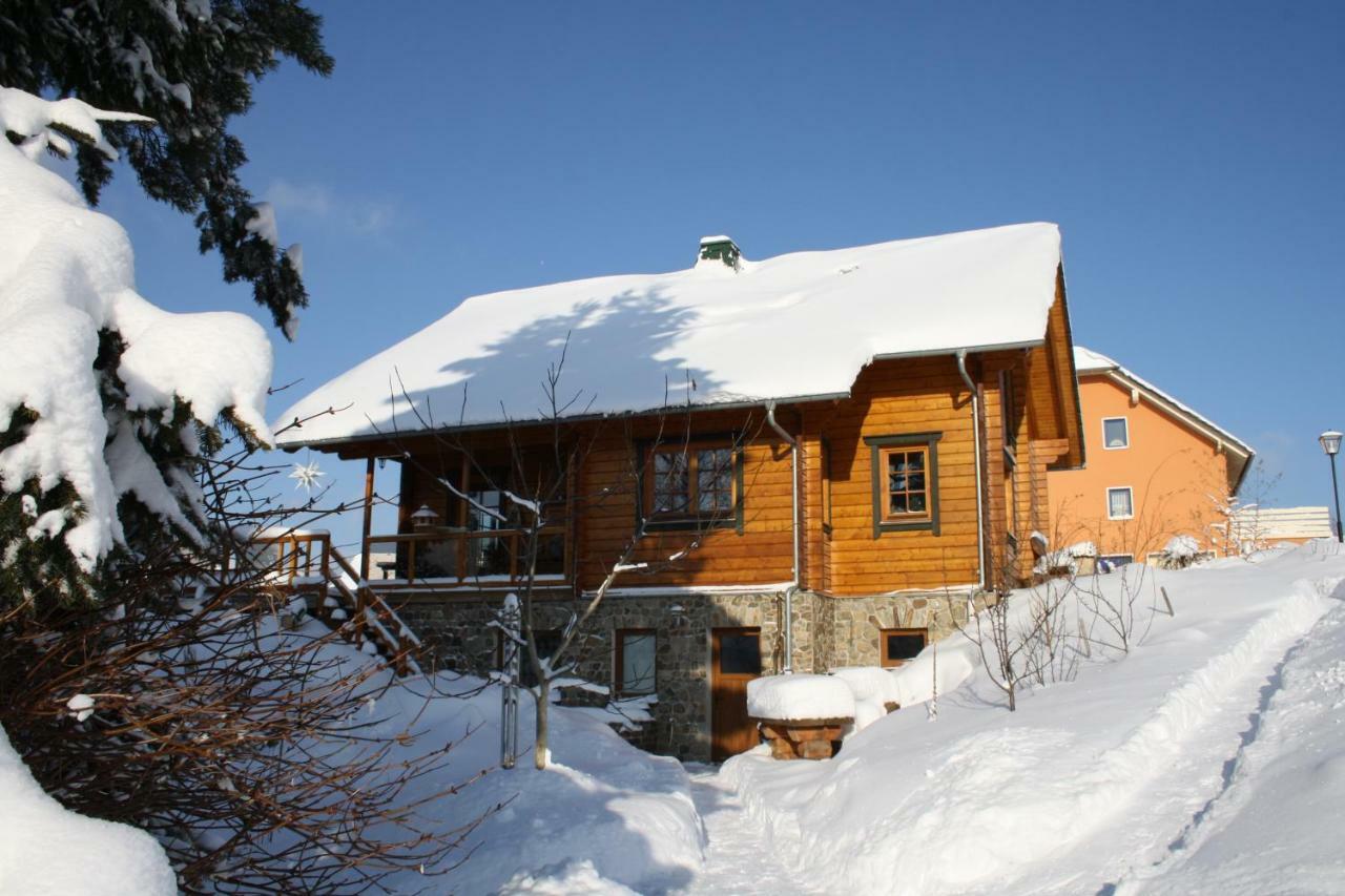 Ferienzimmer Koenig Séjour chez l'habitant Breitenbrunn/Erzgeb.